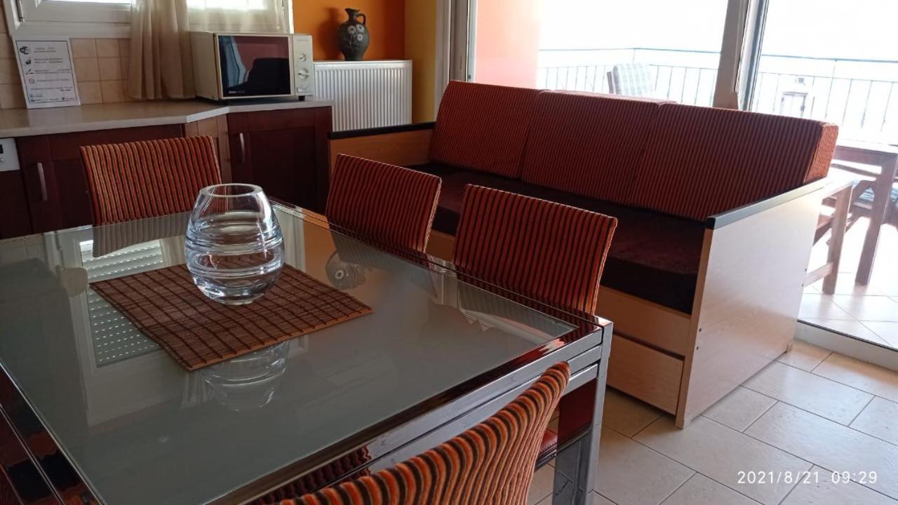 Ruby'S House Chalkida Exterior foto
